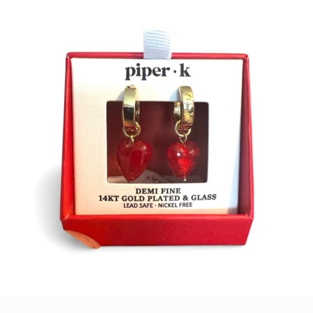 Piper K Gold Hoops with Red Heart Charms/ NWT / RED HEART❤️